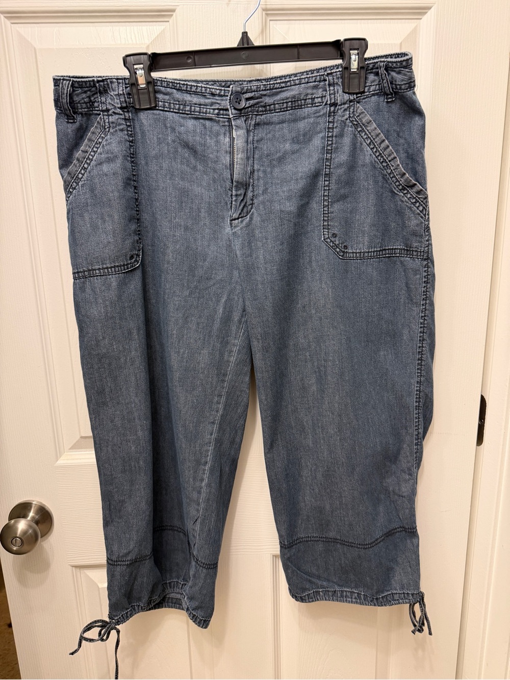 Women’s Merona Casual Blue Denim Capris